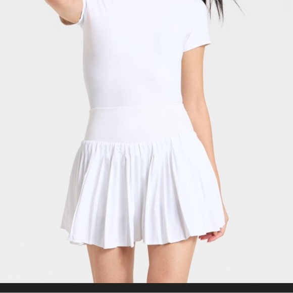 All in Motion White High-rise Pleated Moisture Skirt - Picture 11 of 16